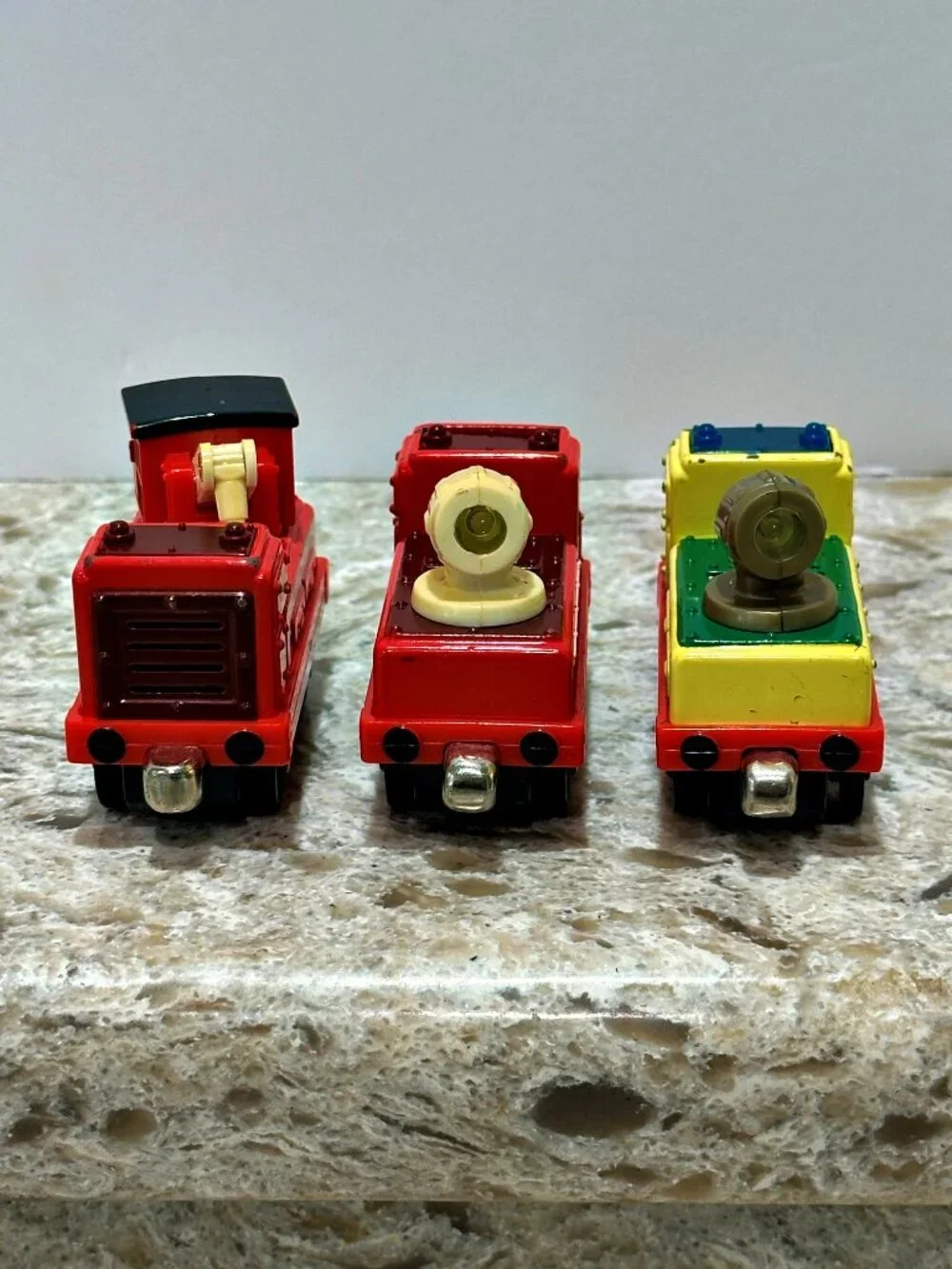 Thomas & Friends Sodor Rescue Airport Car Lot 3 Take Along 2004 Learning Curve